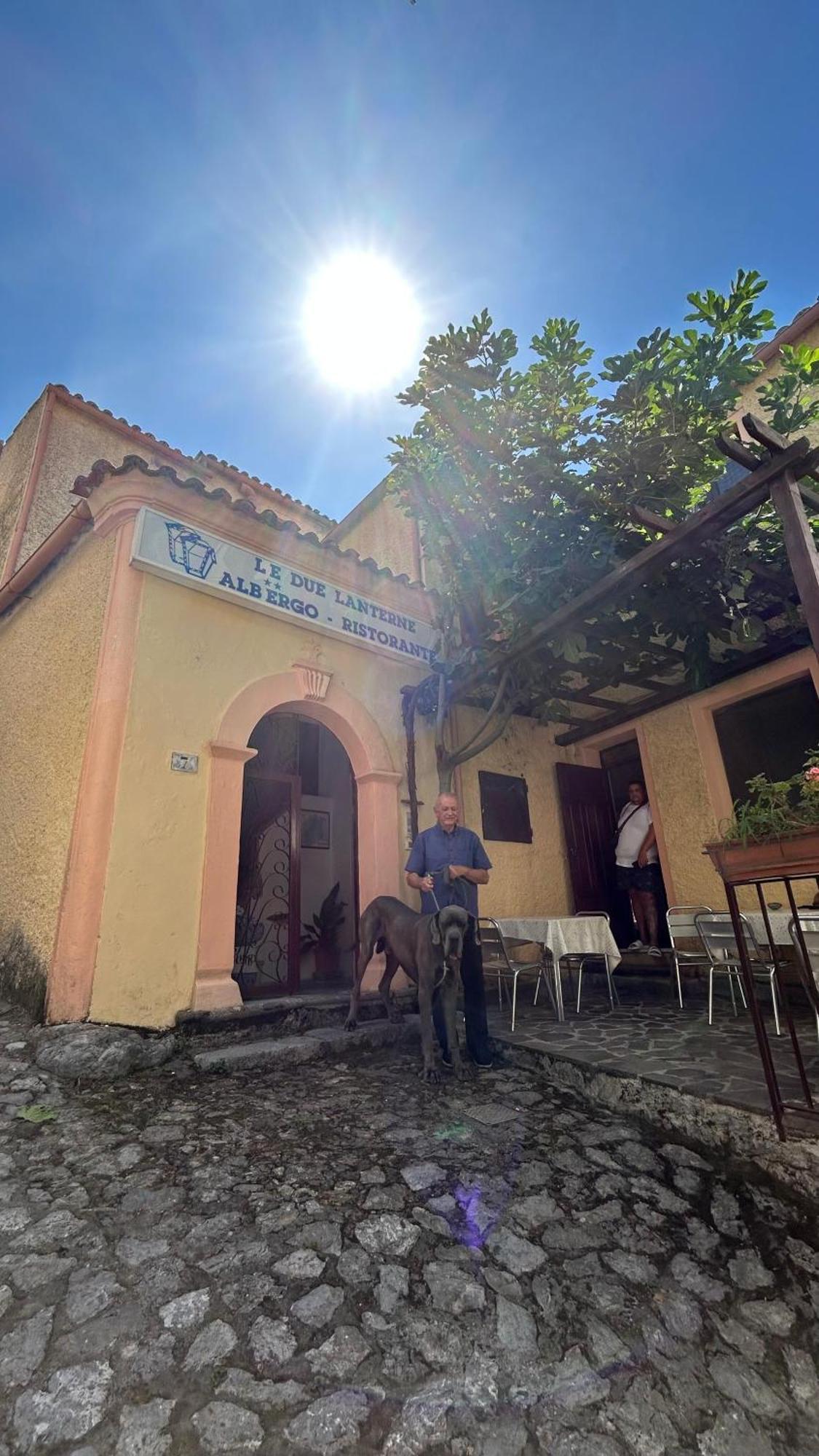 Le Due Lanterne Hotel Aieta Exterior photo